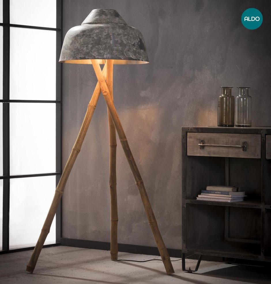 Торшер Tripod Floor Lamp