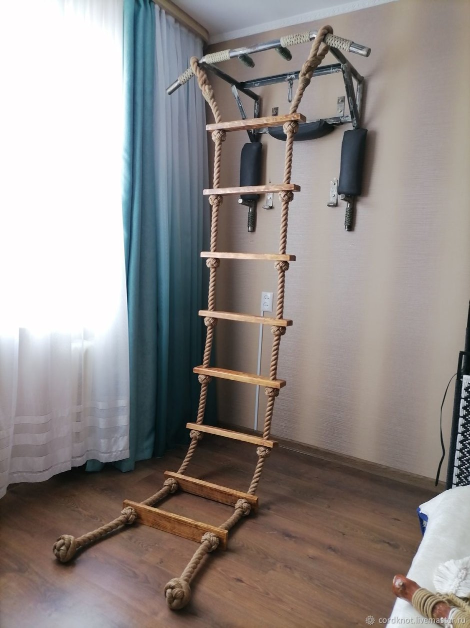 Канатная лестница