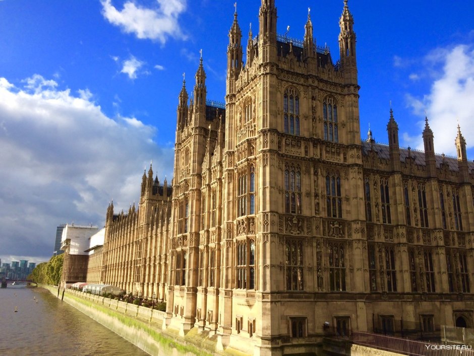 Houses of Parliament в Лондоне
