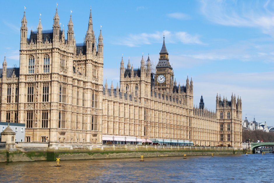 Здание парламента (uk Parliament)