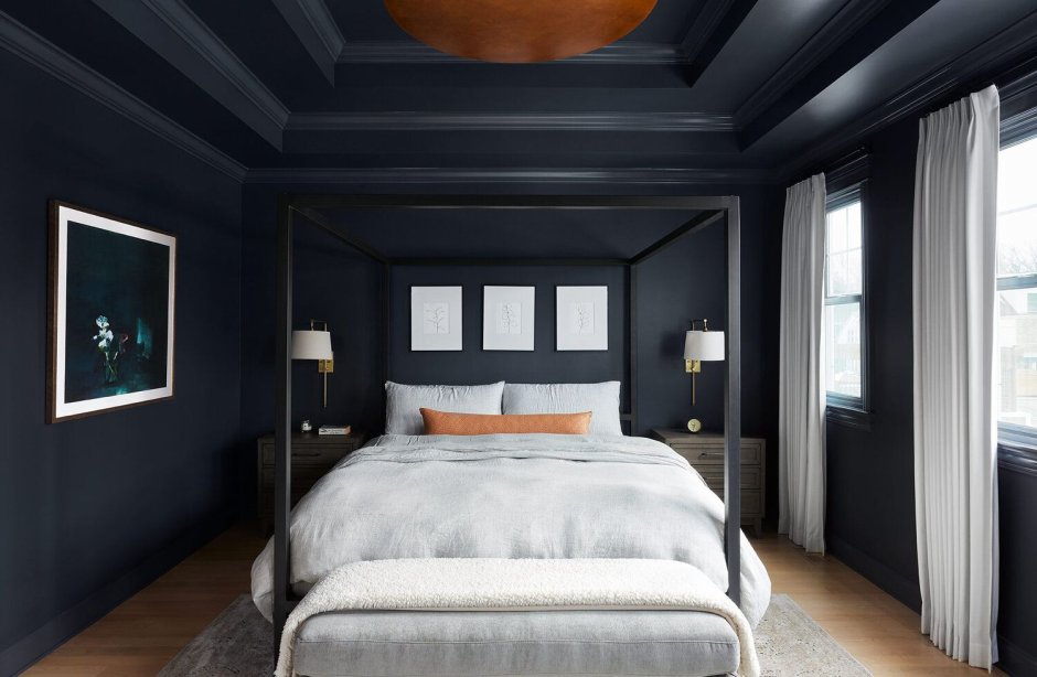 Black Molding Wall