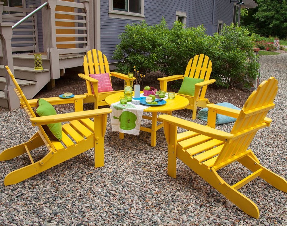 Furniture made of Plastic materials
