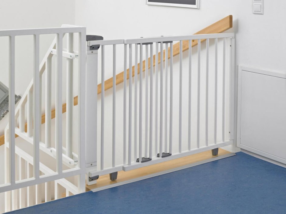 Geuther ворота безопасности Stairway 99.5-140 см