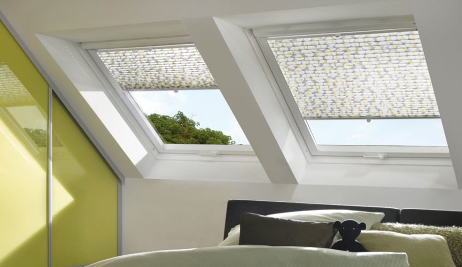 Мансардное окно Rehau 950x2600