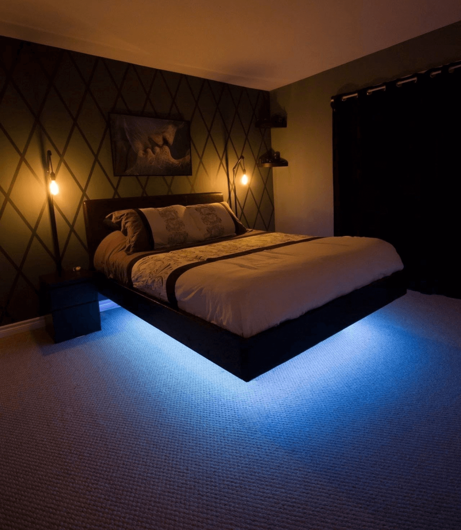Кровать с подсветкой снизу