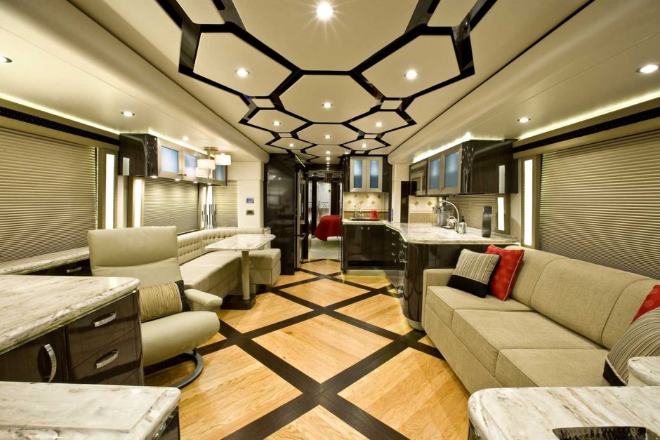 Автодом Marchi mobile "ELEMMENT Palazzo"
