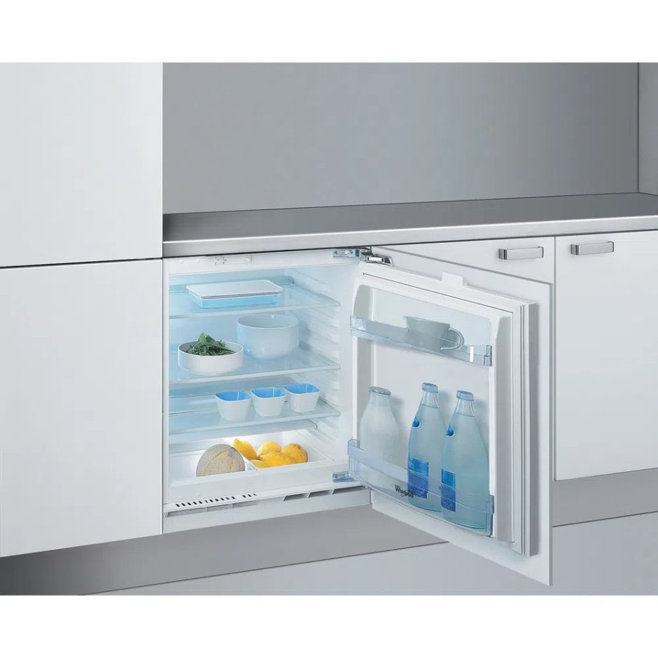 Встраиваемый холодильник Whirlpool ARG 590