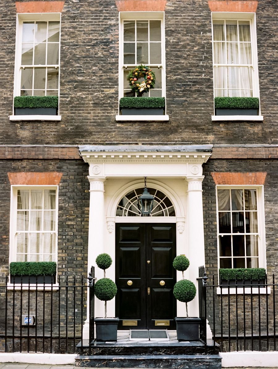 Рядный дом в георгианском стиле. Downing Street, London