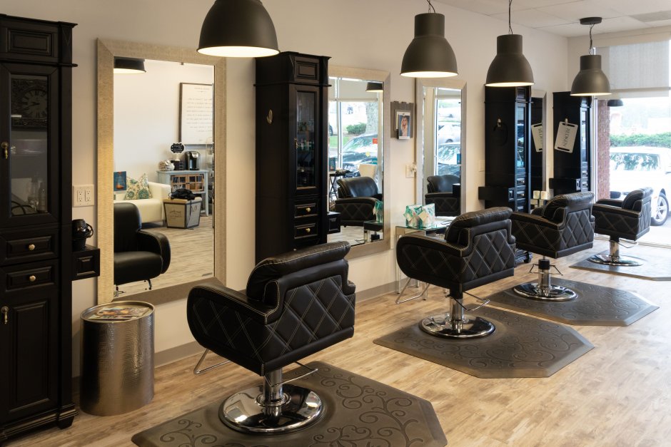 Мебель для парикмахерских и салонов