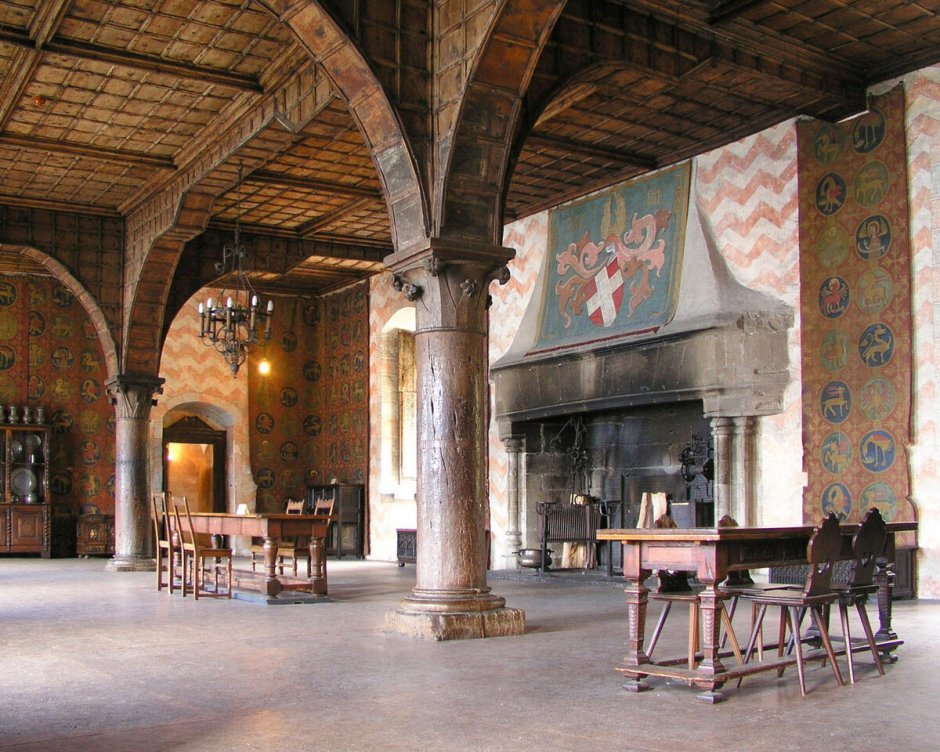 Шильонский замок Рыцарский зал