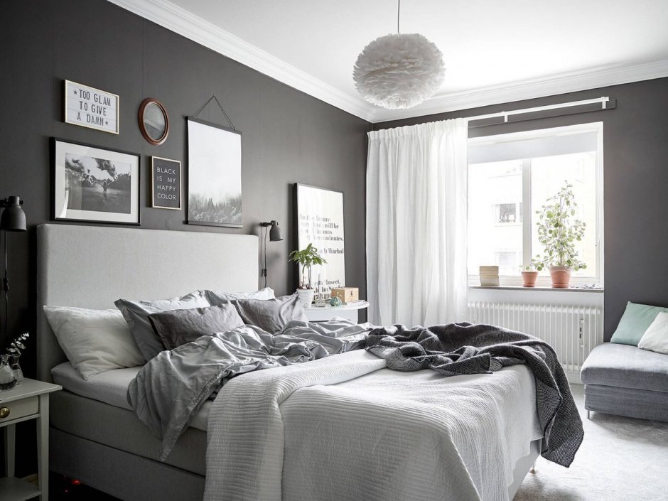 Спальня в серых тонах в скандинавском стиле