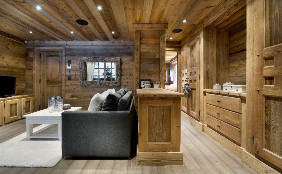 Мебель в деревянный дом