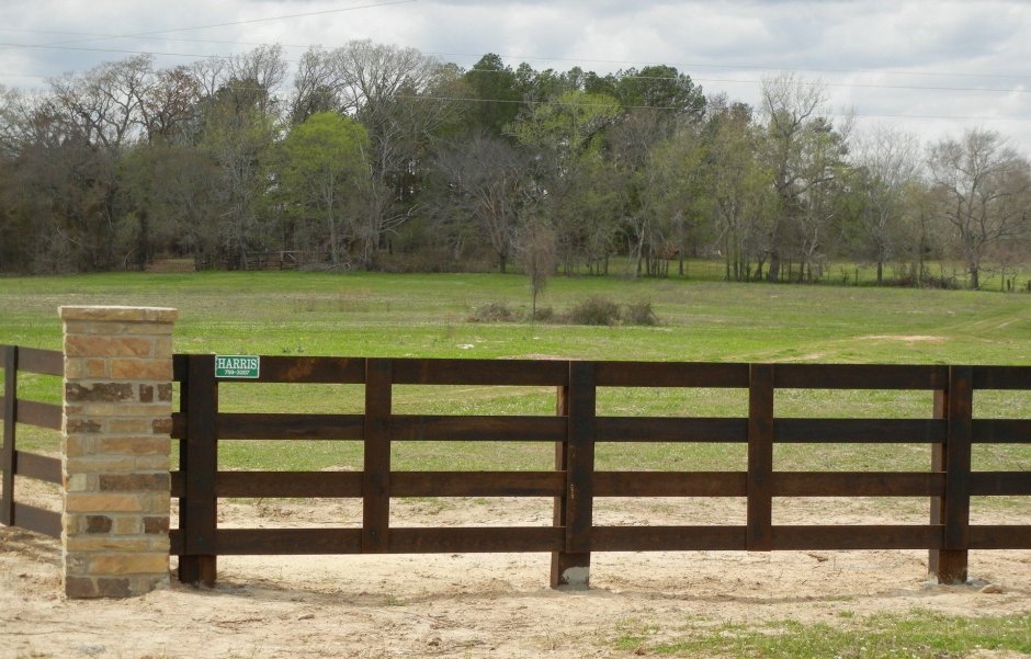 Ограда в стиле ранчо