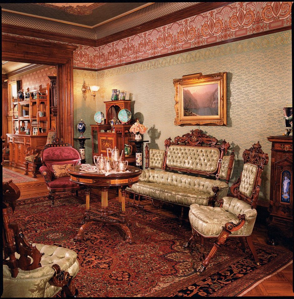 Комната в викторианском стиле