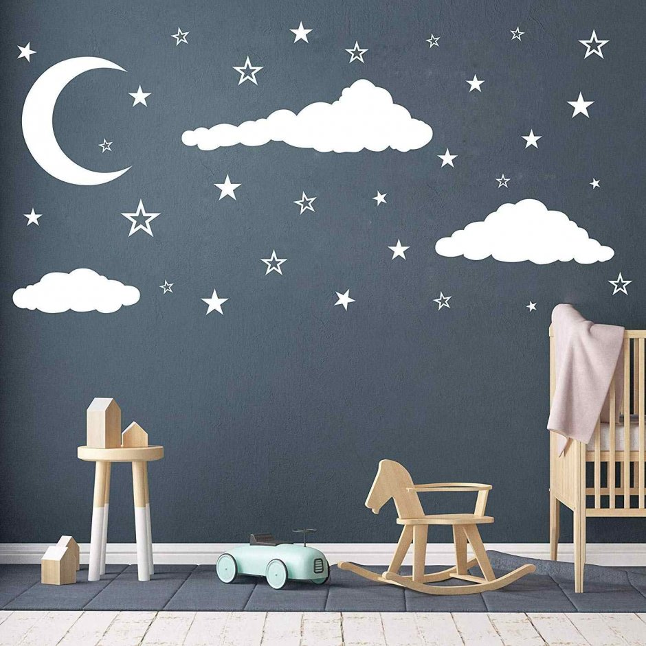 Звезды на стене в детской комнате