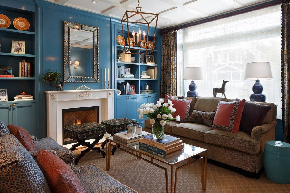 Синяя мебель в гостиной