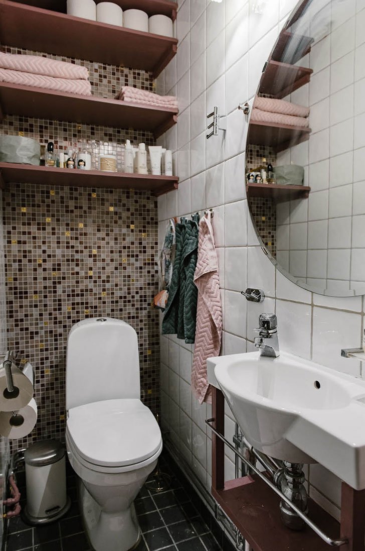 Совмещенные туалет с ванной в малогабаритной квартире
