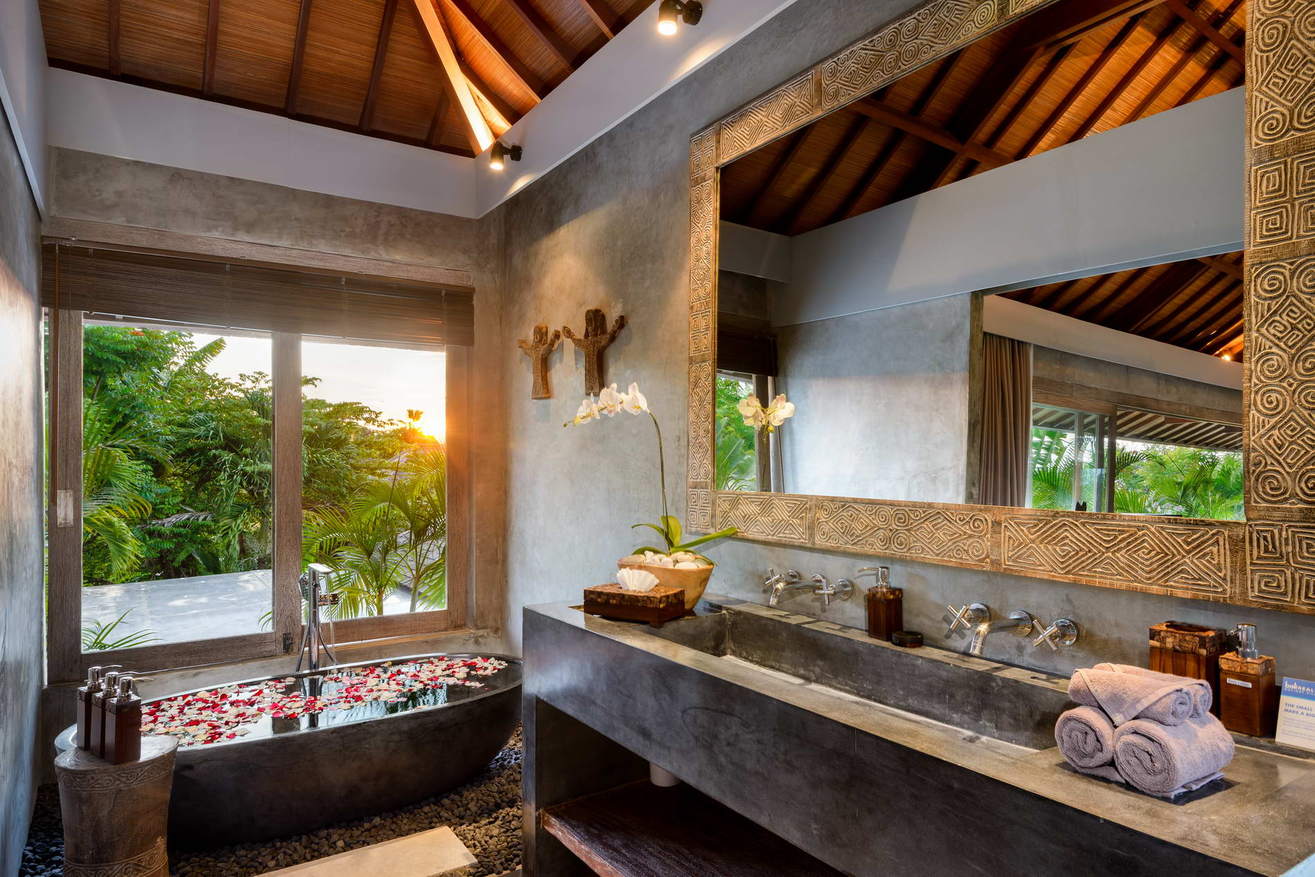 Ванная комната Балли в стиле Бали. Бали виллы интерьер Bali. Дизайн Балли в стиле Бали. Индонезия Бали интерьер. Бали стиль