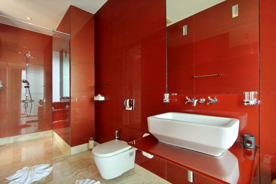 Красная ванная