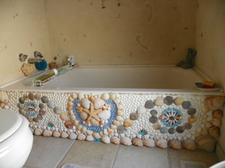 Декор в ванную из ракушек