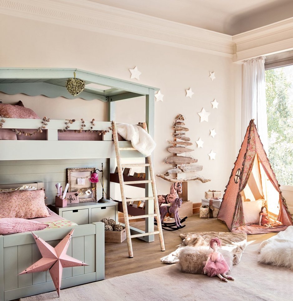 Уютная детская комната для девочки
