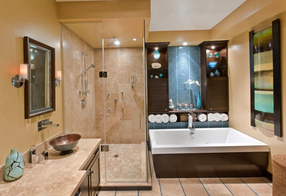 Большая ванная комната в частном доме