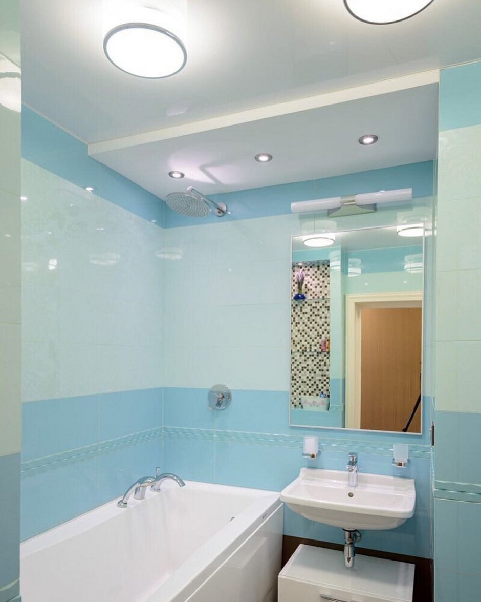 Подвесной потолок в ванную