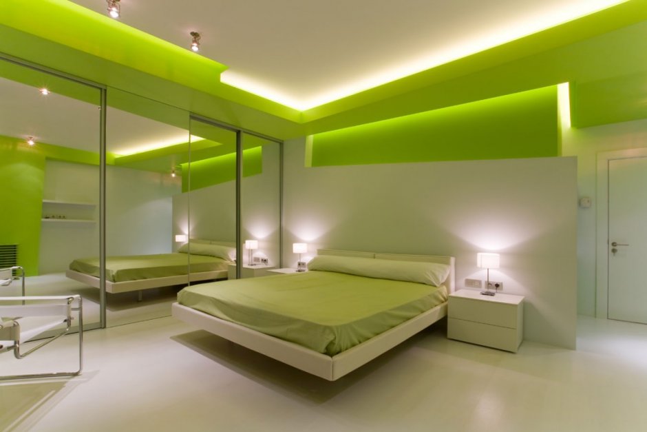 Зеленая спальная комната
