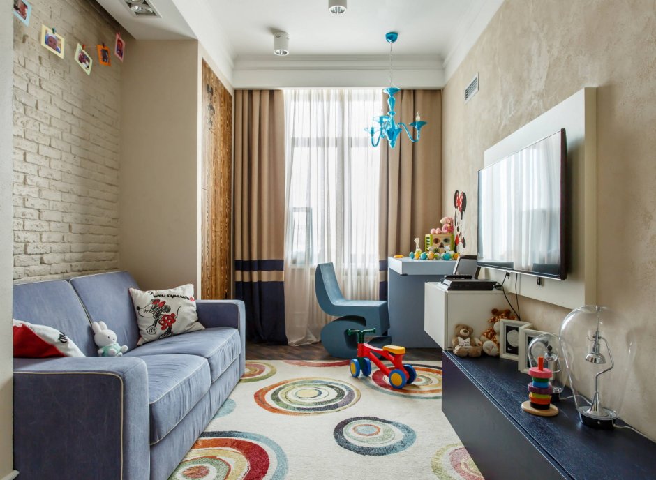 Детская комната для мальчика с диваном