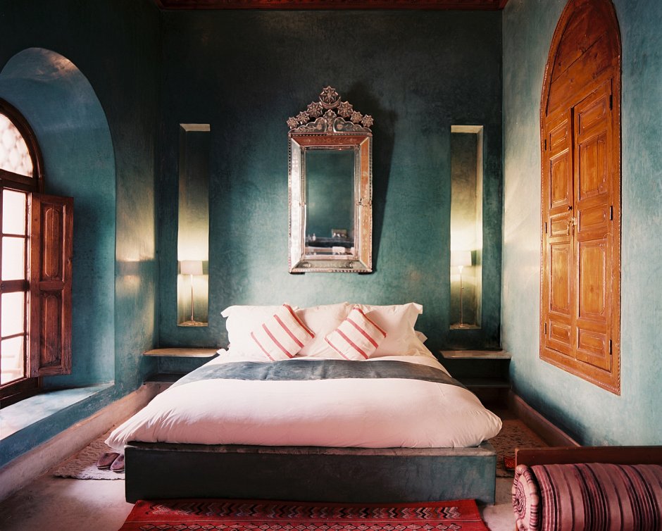 Кровать в мавританском стиле