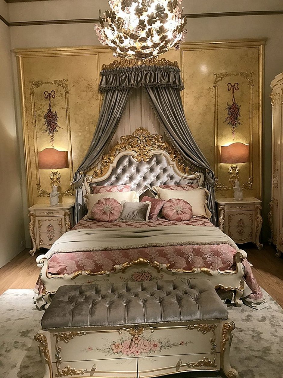 Мебель для спальни рококо