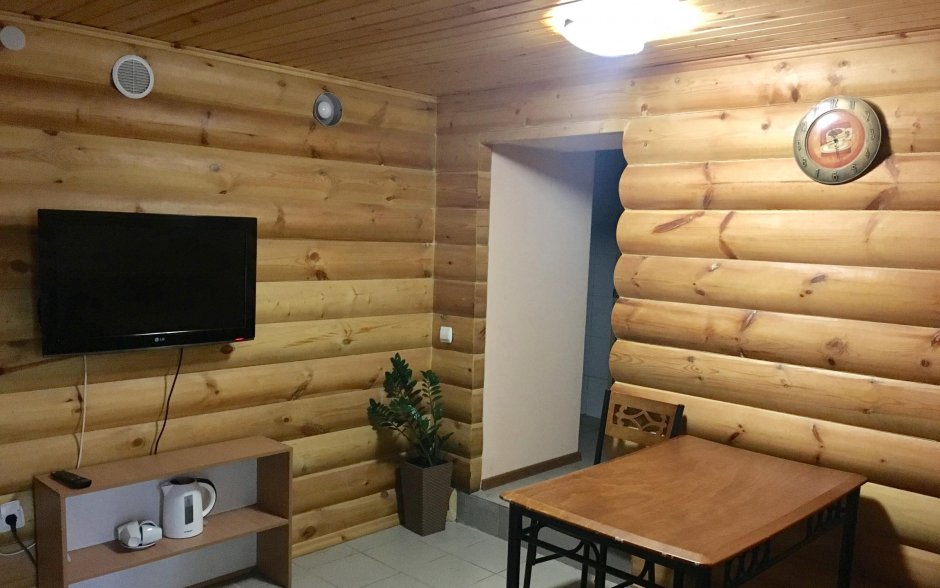 Блок Хаус в комнате отдыха