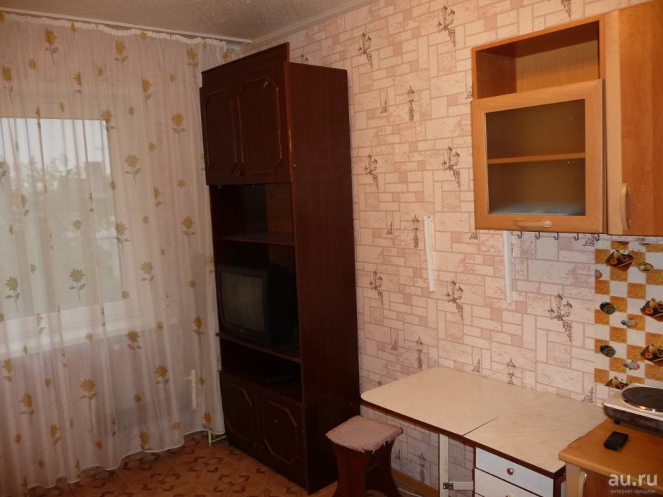 Кухня в маленькой комнате общежития