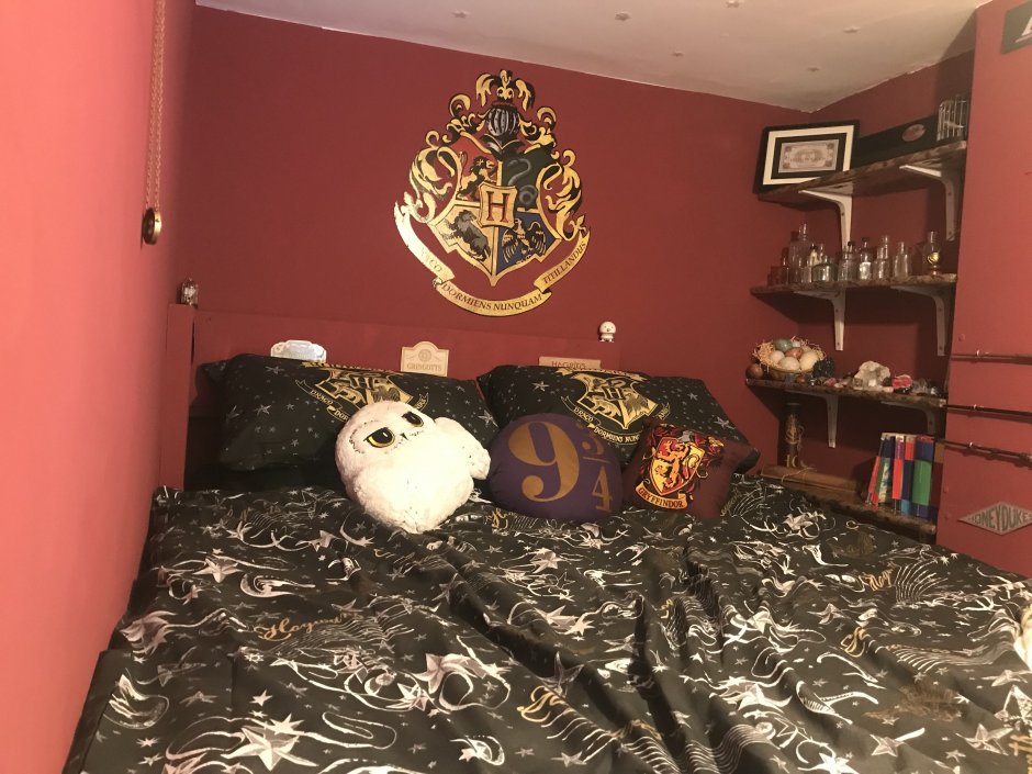 Комната в стиле Гарри Поттер слизеринец