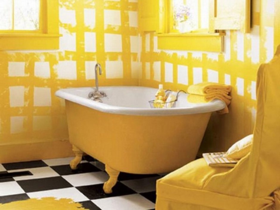Желтый цвет в ванной комнате