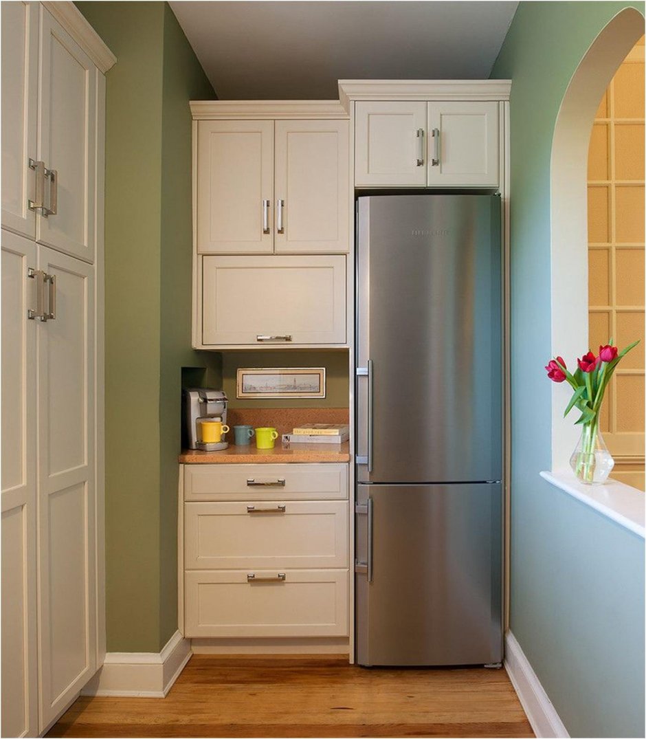 Холодильник встроенный в нишу