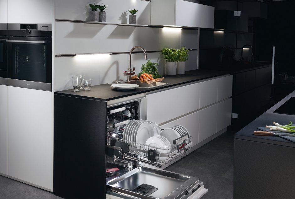 Посудомоечные машины в интерьере кухонь (58 фото)