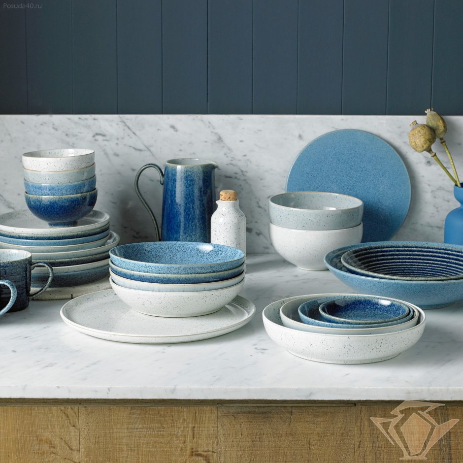 Керамическая посуда в интерьерах кухонь (57 фото)