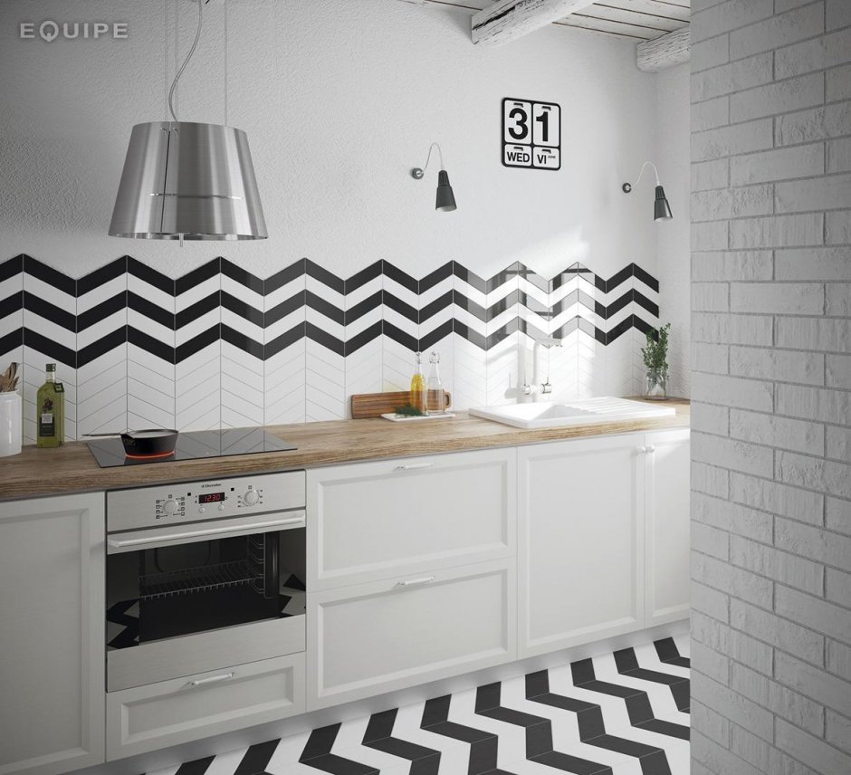Equipe Chevron Wall White left 5.2x18.6