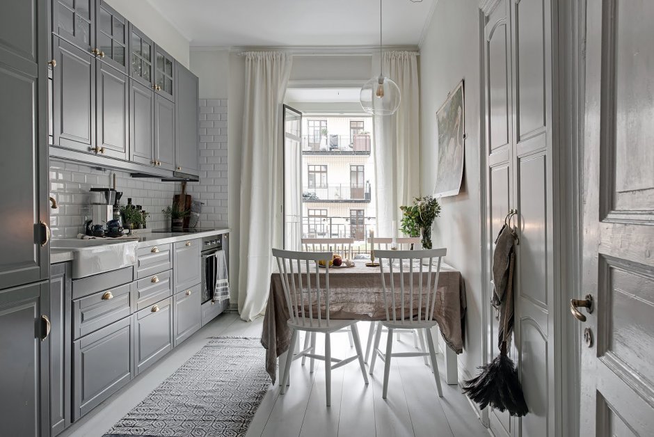Кухня-гостиная в парижском стиле