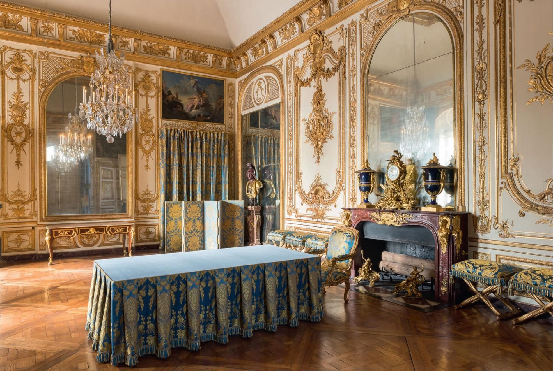 Версаль спальня короля Людовика 14
