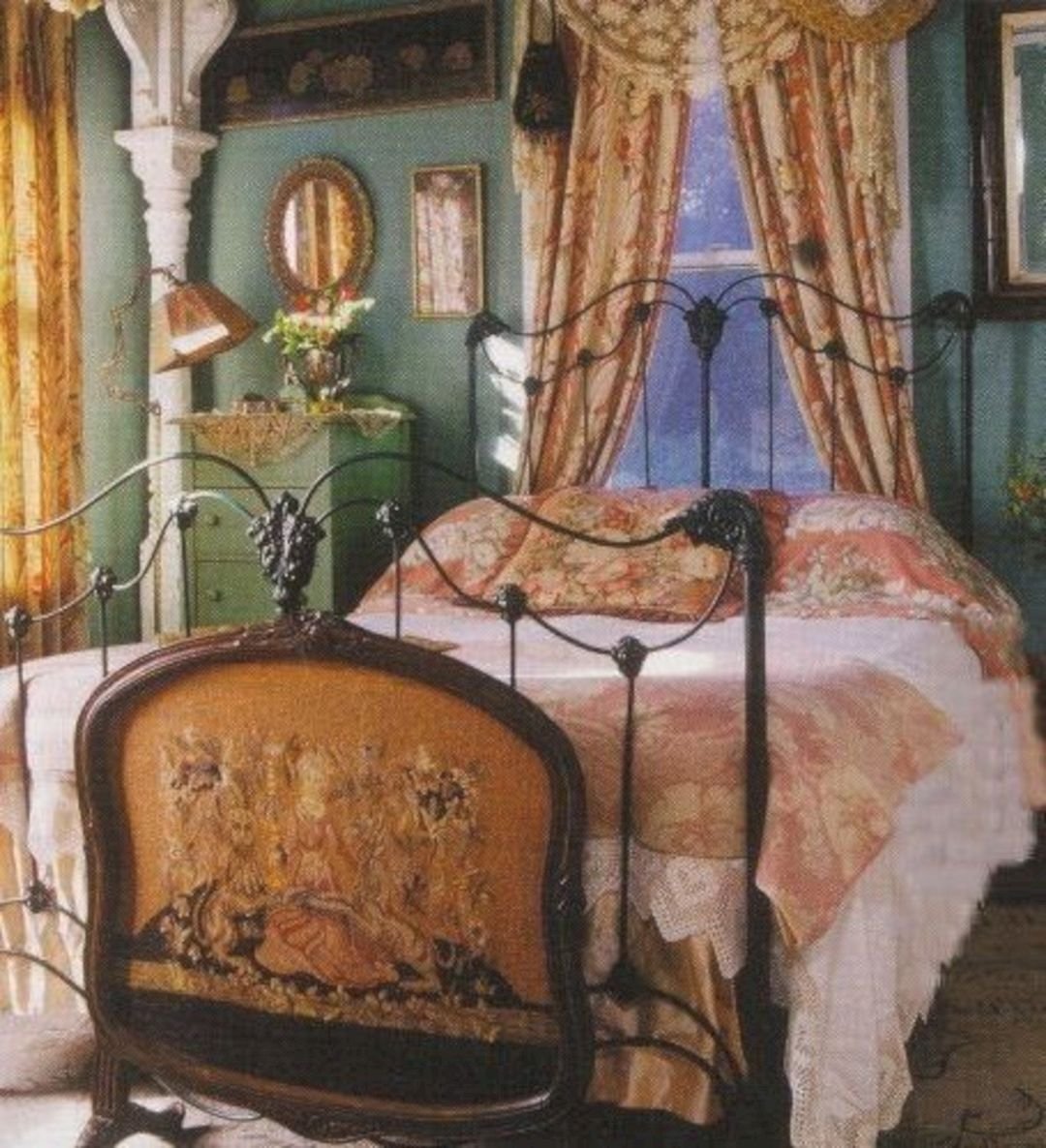 Дом Викторианская эпоха спальня