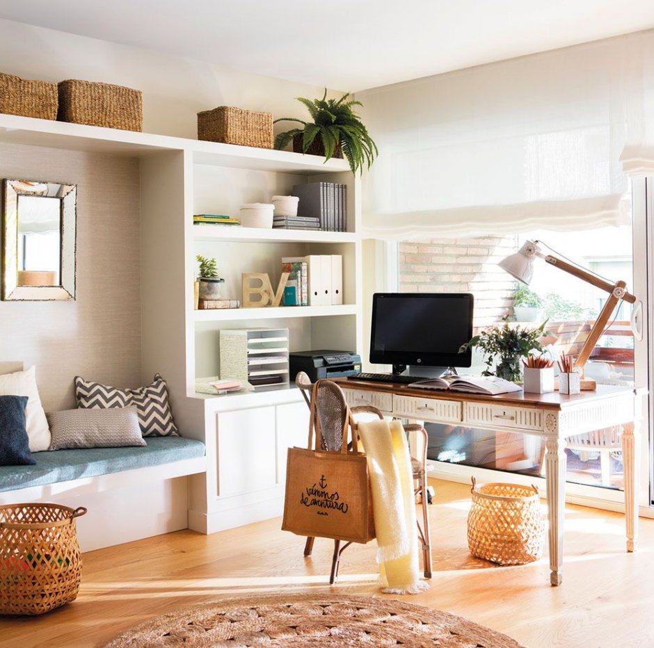 Письменный стол красивый интерьер