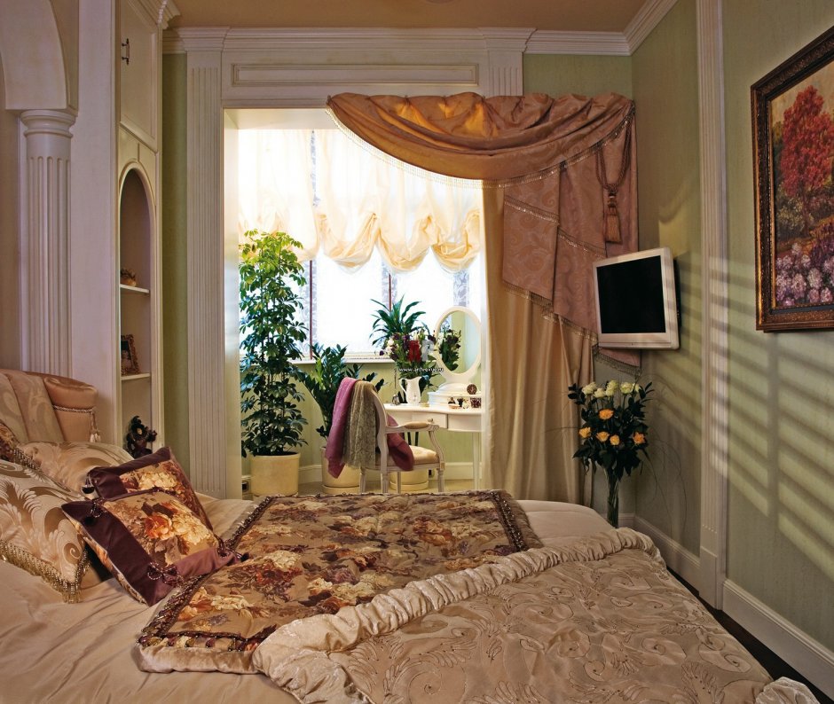 Спальня Объединенная с балконом стиль классика