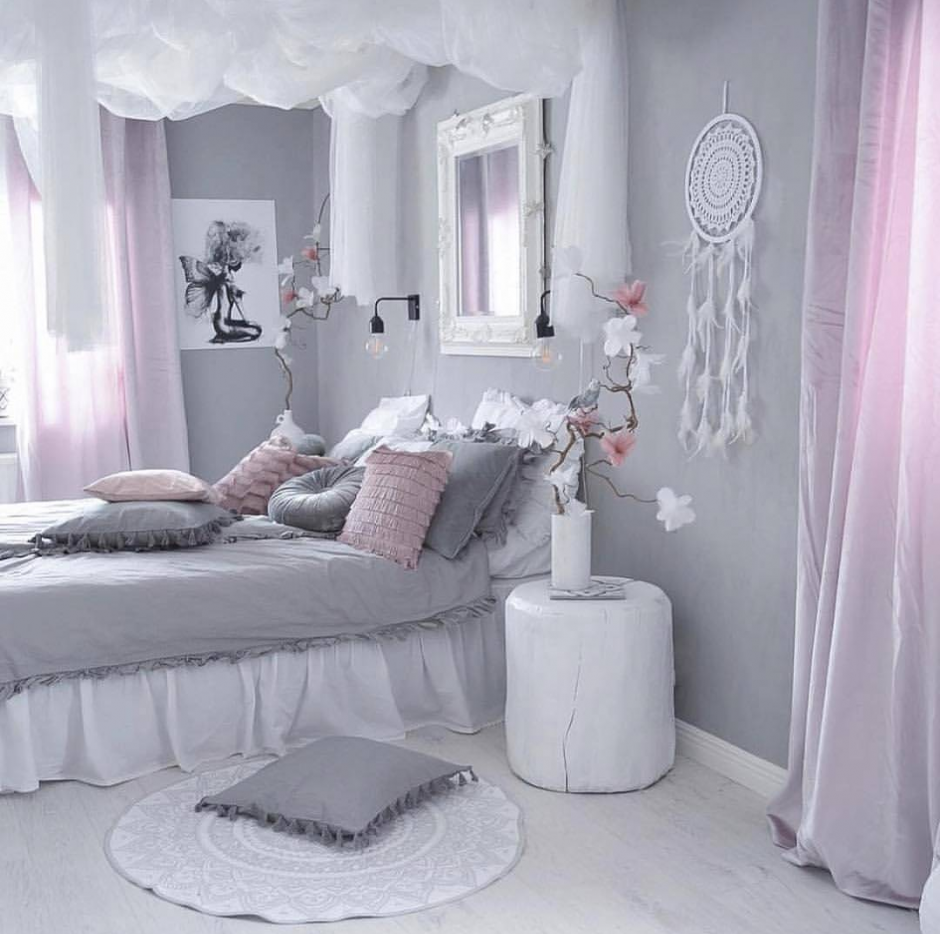 Белая спальня для девочки подростка