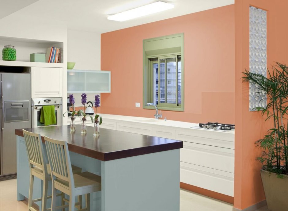 Сочетание с персиковым цветом в интерьере кухни