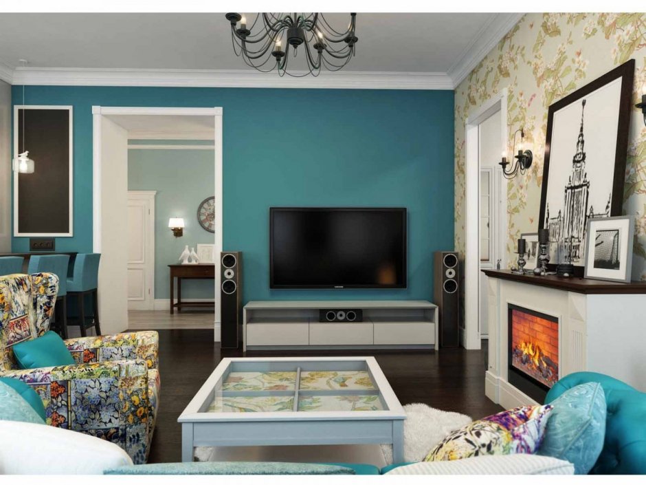 Синяя стена в гостиной с телевизором
