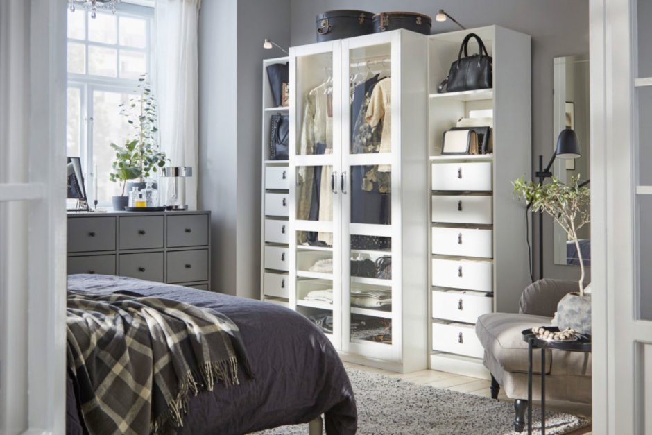 Ikea ТИССЕДАЛЬ шкаф