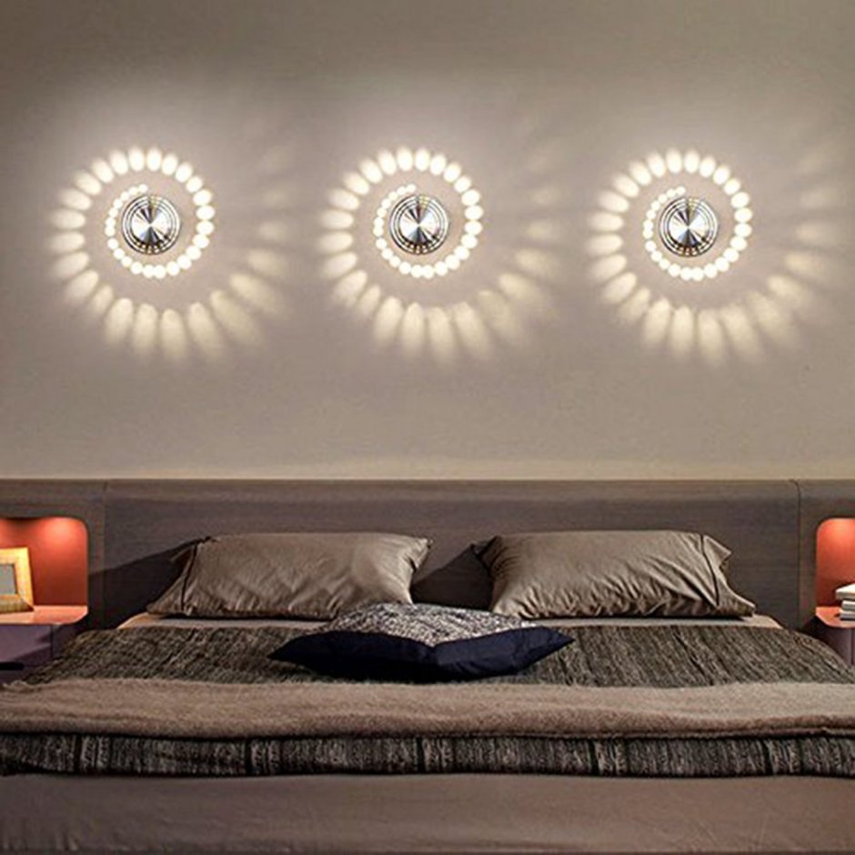 Точечные светильники в спальне (65 фото)