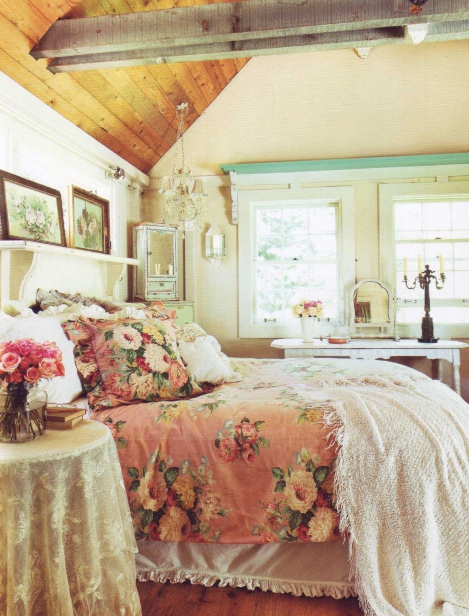Уютная комната в стиле Кантри